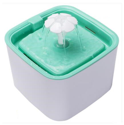 Automatic Circulating Water Dispenser for Pets– premium feeding and hydration accessory for by Pet Haven Supply, detail view